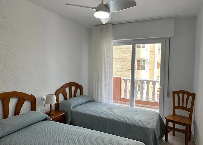 Hawaii V 22b - By Watermelon