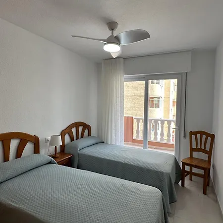 Hawaii V 22b - By Watermelon